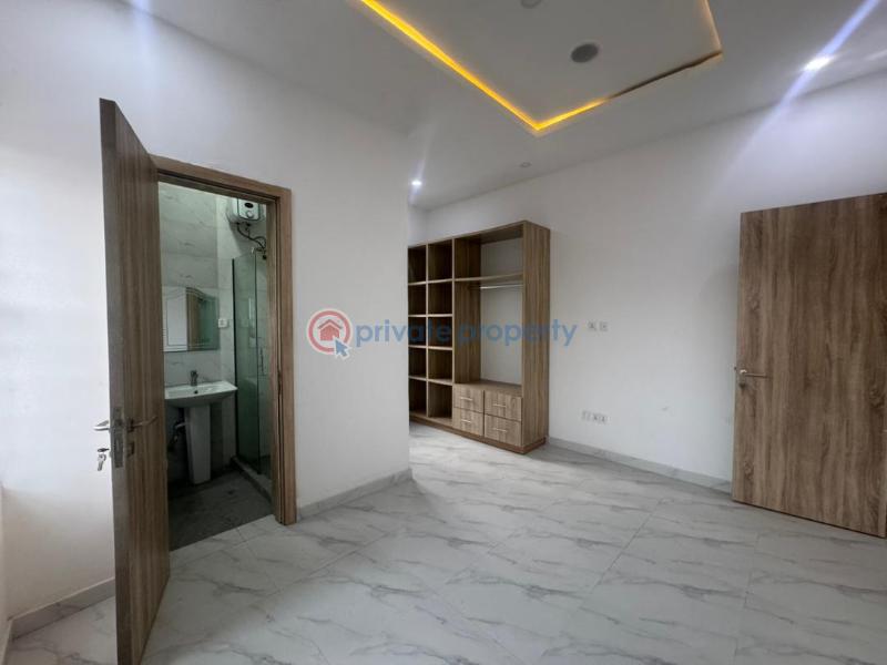 5 bedroom Semi detached Duplex For Sale Omole Phase 1 Ikeja  Lagos - 2