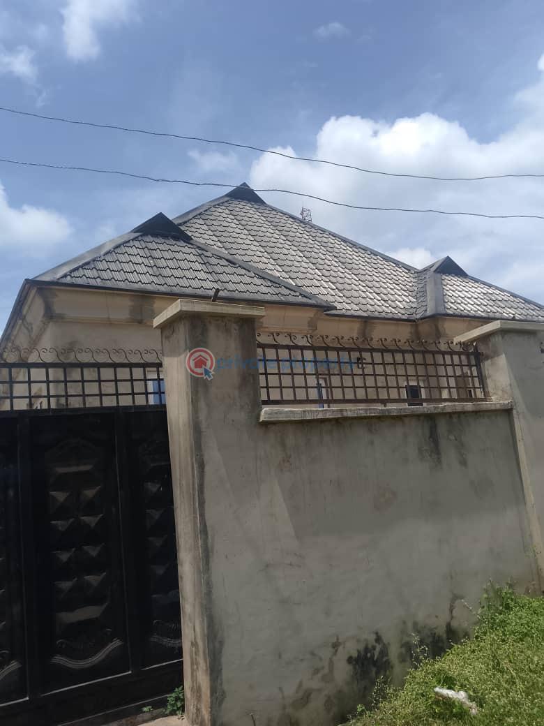 Newly built twin bungalow or   2 and 3 bedrooms flat - 3 3 bedroom Block Of Flats For Rent Bola Jankata Area Off Akala Express Kuola Akala Express Ibadan Oyo - 3