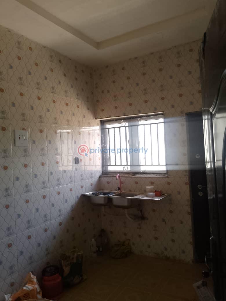 Newly built twin bungalow or   2 and 3 bedrooms flat - 4 3 bedroom Block Of Flats For Rent Bola Jankata Area Off Akala Express Kuola Akala Express Ibadan Oyo - 4