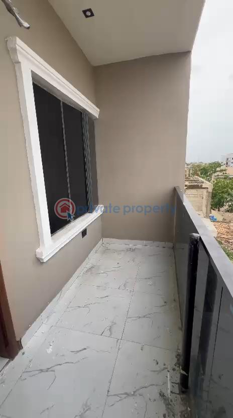 2 bedroom Block Of Flats For Rent Yaba Gra Yaba Lagos - 0