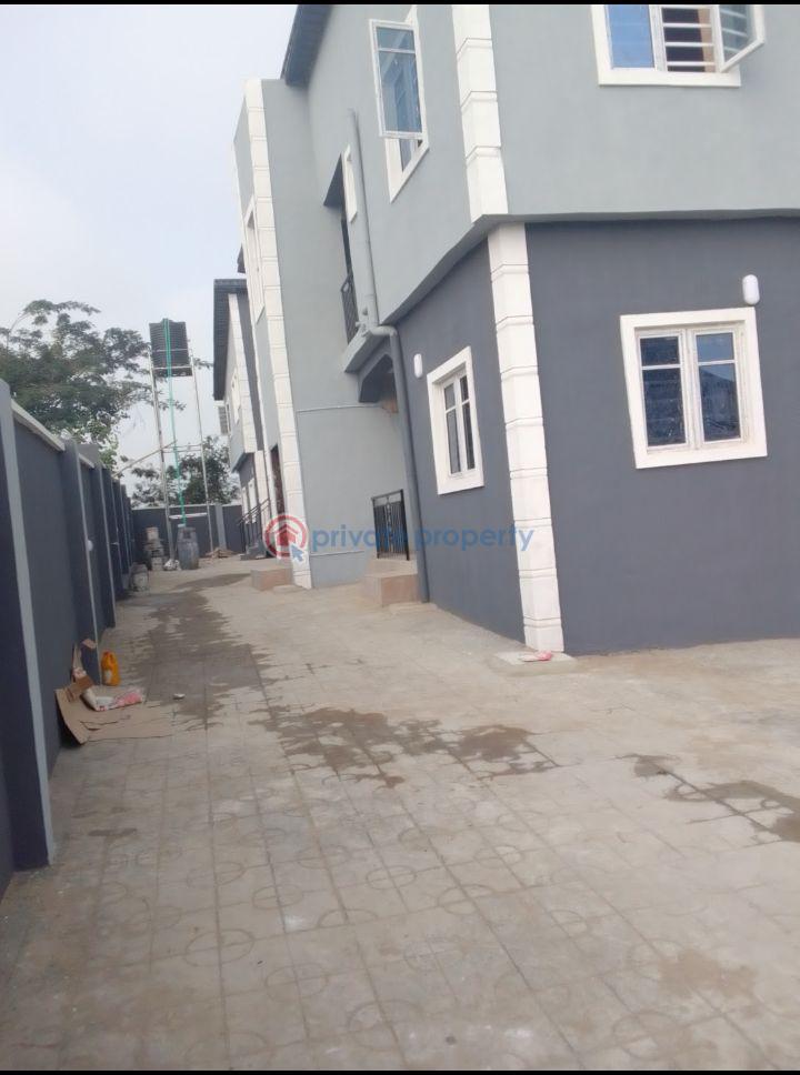 Newly built two bedroom flats in honey well estate magboro - 1 2 bedroom Block Of Flats For Rent Makogi Magboro Obafemi Owode Ogun - 1