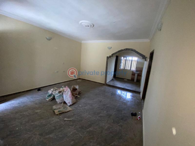 For rent 2 bedroom Flat & Apartment Olodo Garage , Iwo Road , Ibadan