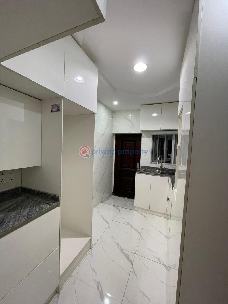 House For Rent At Opere Close, Podo Area, New Garage, Ibadan. Proximity: (akala Express ,mog 77 Hotel, Top One Garden Podo, New Garage Busstop, Orita Challenge)  Ibadan Oyo - 14