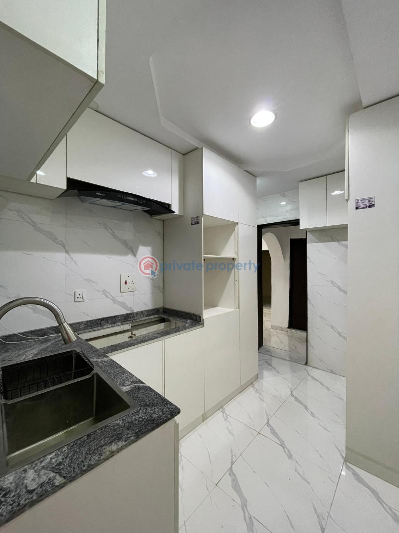 House For Rent At Opere Close, Podo Area, New Garage, Ibadan. Proximity: (akala Express ,mog 77 Hotel, Top One Garden Podo, New Garage Busstop, Orita Challenge)  Ibadan Oyo - 6