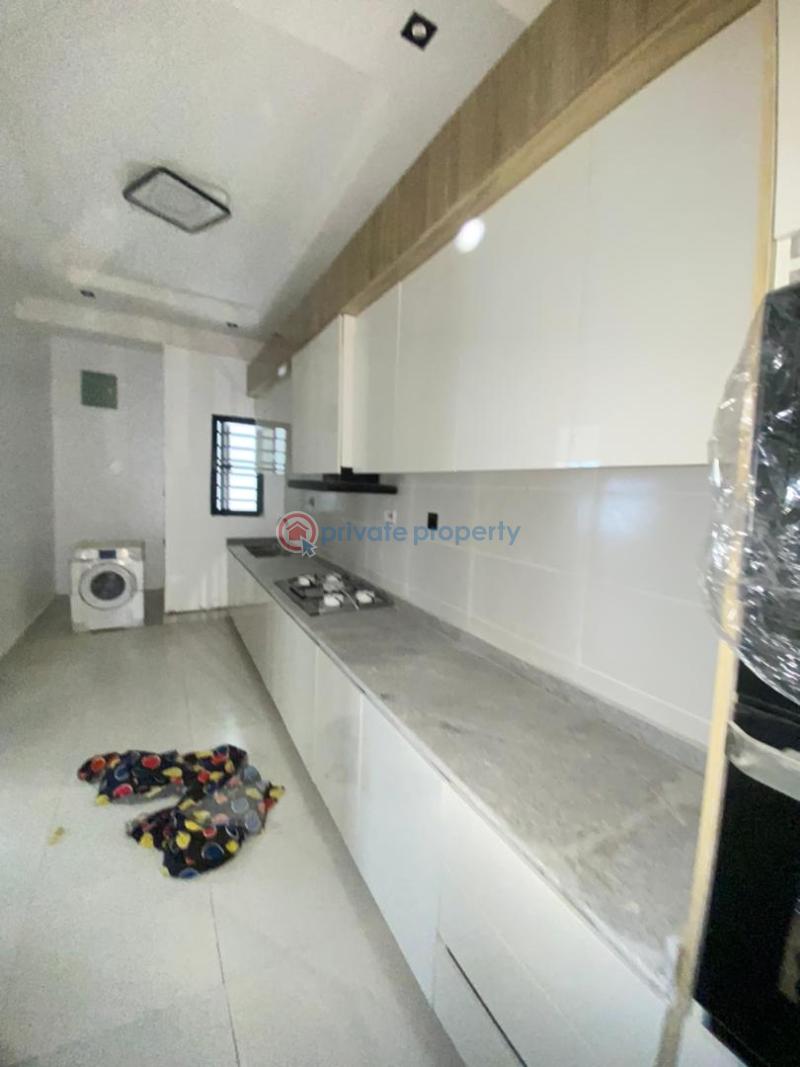 2 bedroom Flat & Apartment For Sale Ologolo Lekki Lagos - 20