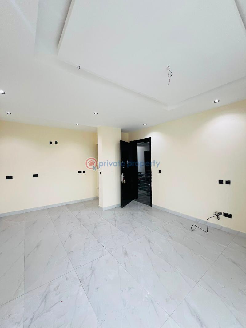 2 bedroom Block Of Flats For Sale Ilasan Lekki Lagos - 2