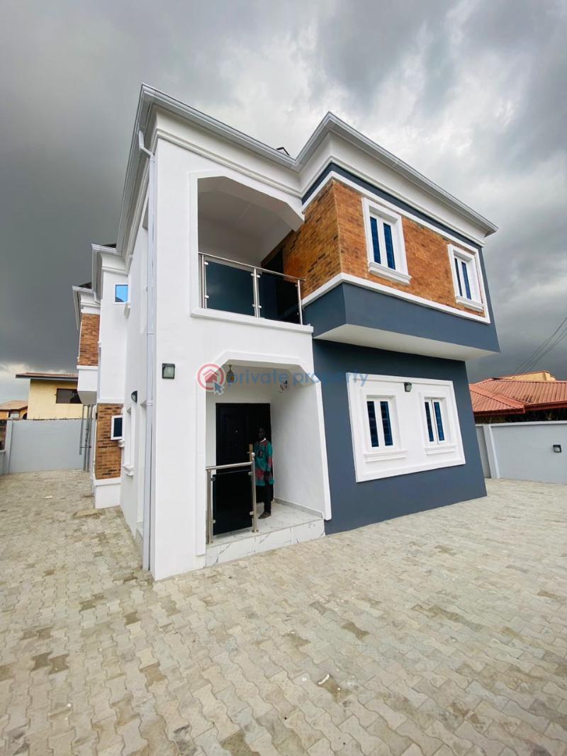 House For Sale Bashorun Housing Estate, Opp Kolapo Ishola Gra, Akobo Ibadan Akobo Ibadan Oyo - 0