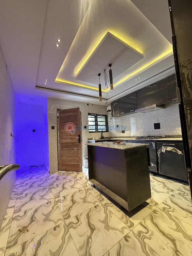 House For Sale At Emmanuel Estate, Ile Tuntun, Jericho Extension, Ibadan Ibadan Oyo - 9