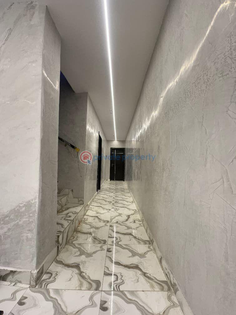 House For Sale At Emmanuel Estate, Ile Tuntun, Jericho Extension, Ibadan Ibadan Oyo - 5