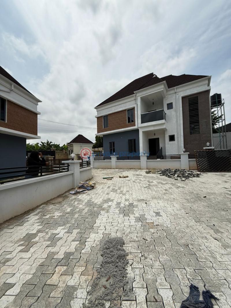 House For Sale Jericho Idishin Road, Ibadan Ibadan Oyo - 1