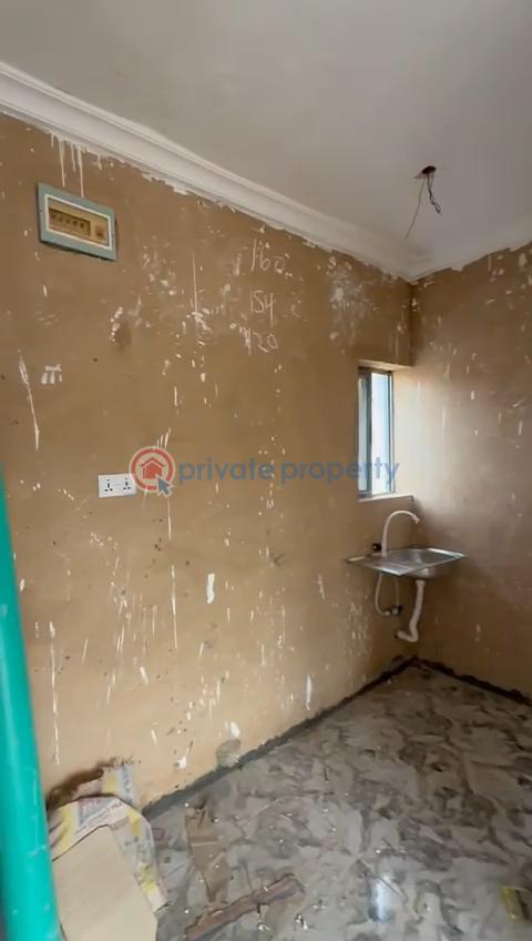 1 bedroom Mini Flat For Rent Iwaya Yaba Lagos - 1