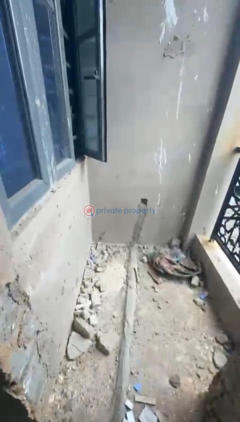 1 bedroom Mini Flat For Rent Ilupeju Lagos - 1