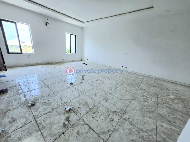 Newly built very spacious waterfront 5 & 4 bedroom terrace duplex - 4 5 bedroom Terraced Duplex For Rent Lekki Phase 1 Lagos - 4