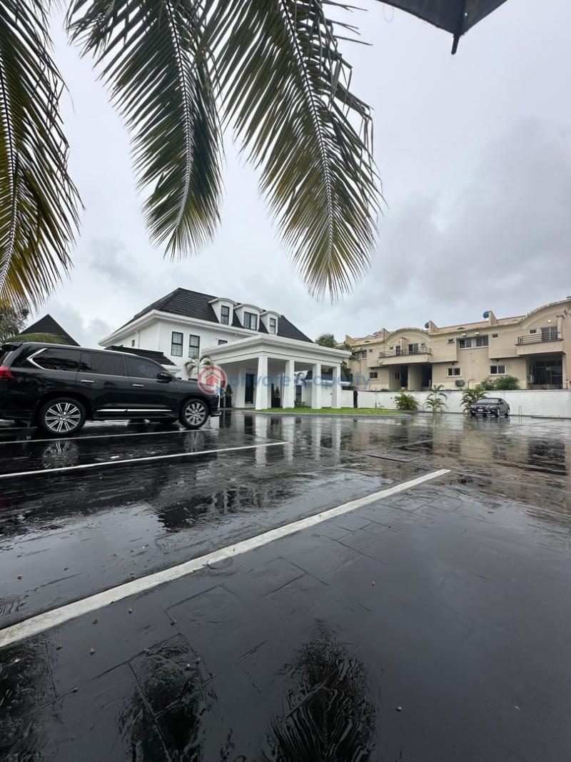 6 bedroom Detached Duplex For Sale Old Ikoyi Lagos - 30