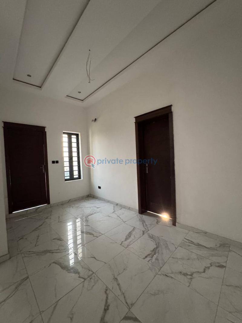 5 bedroom Semi detached Duplex For Sale Ikate Elegushi Lekki Lagos - 9