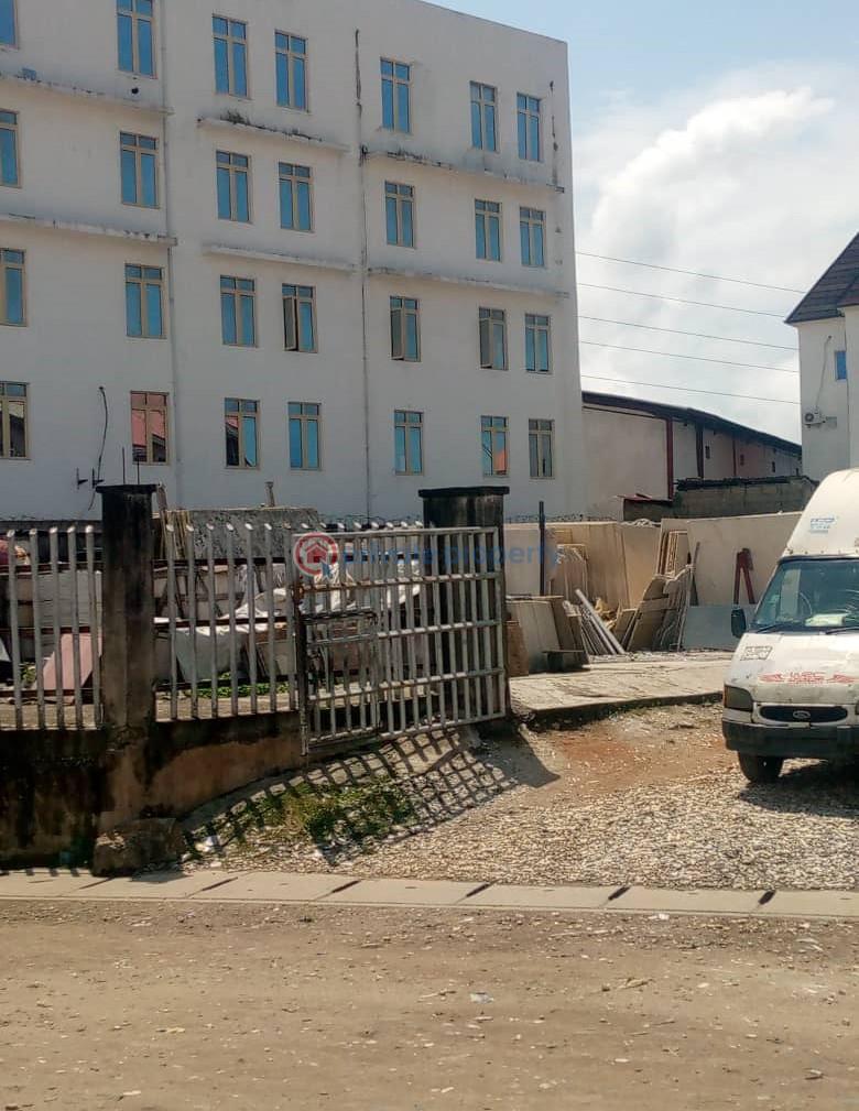 Commercial Property For Sale Odunade Market, Orile Coker, Orile Lagos - 4