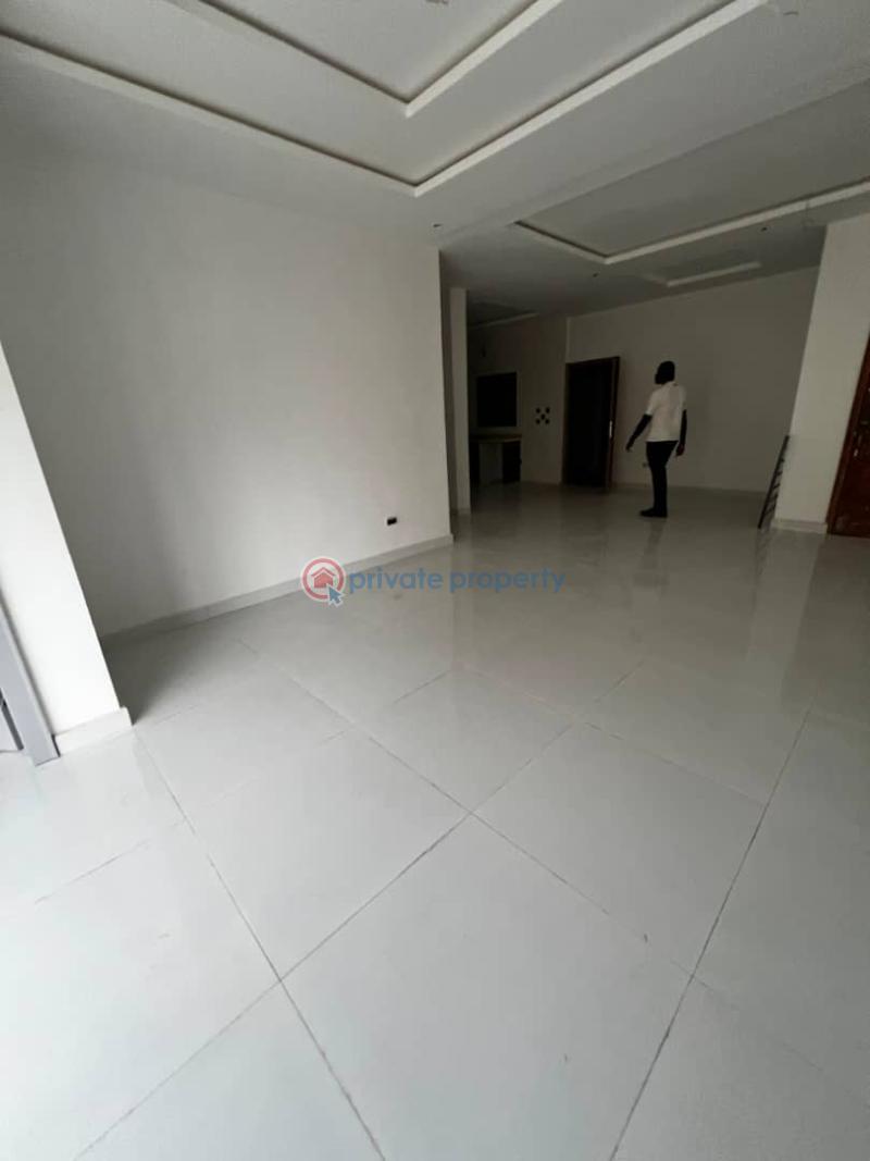 3 bedroom Block Of Flats For Rent Phase1 Lekki Lagos. Lekki Phase 1 Lagos - 3
