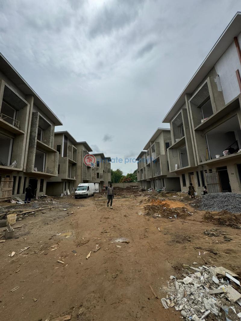 4 bedroom Semi detached Duplex For Sale Ikeja GRA Lagos - 8