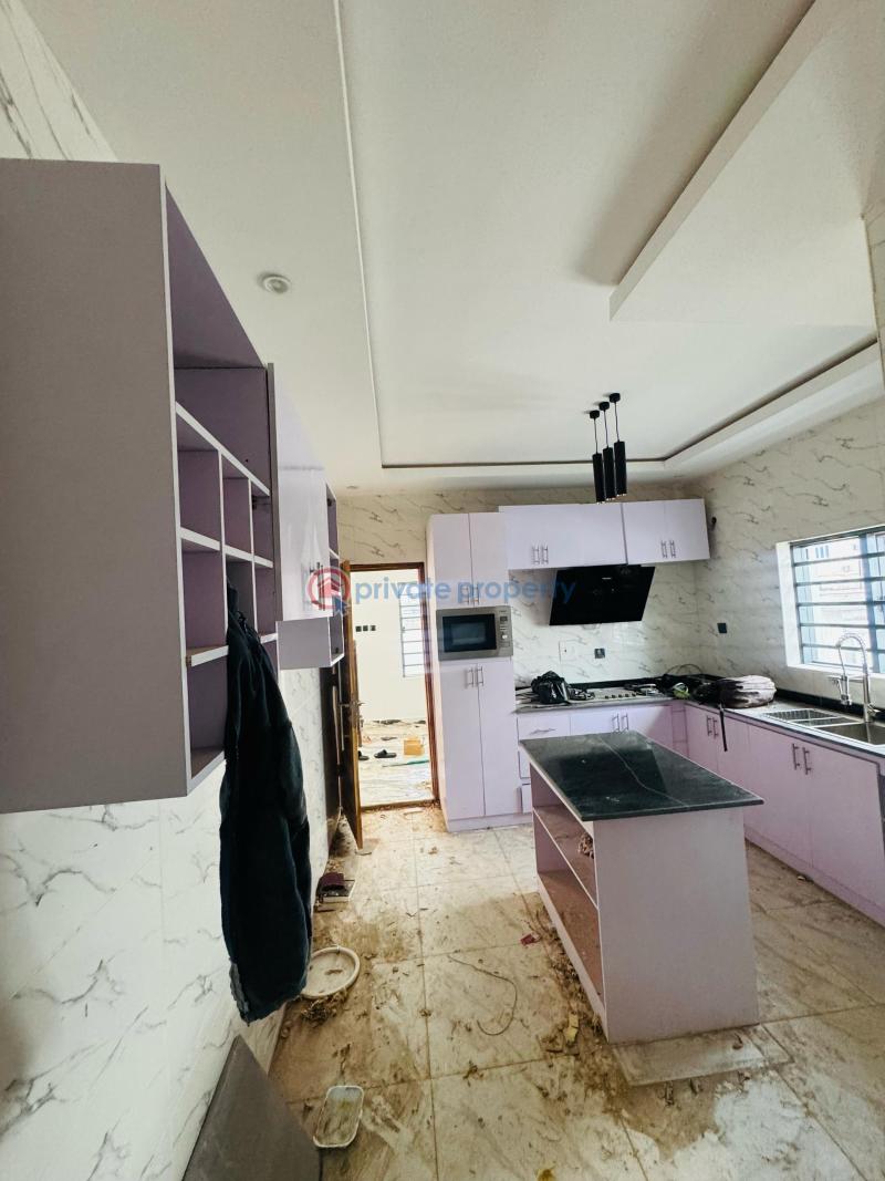 4 bedroom Detached Duplex For Sale Kolapo Ishola Gra Akobo Ibadan Oyo - 2