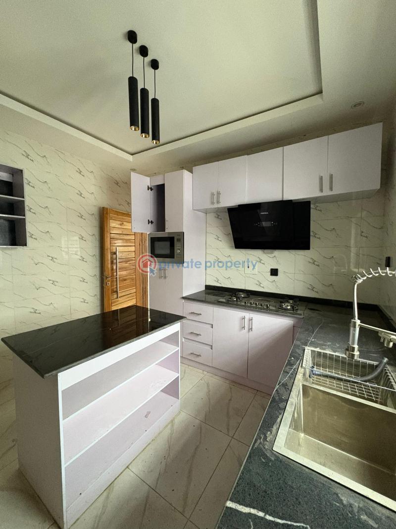 4 bedroom Detached Duplex For Sale Kolapo Ishola Gra Akobo Ibadan Oyo - 3