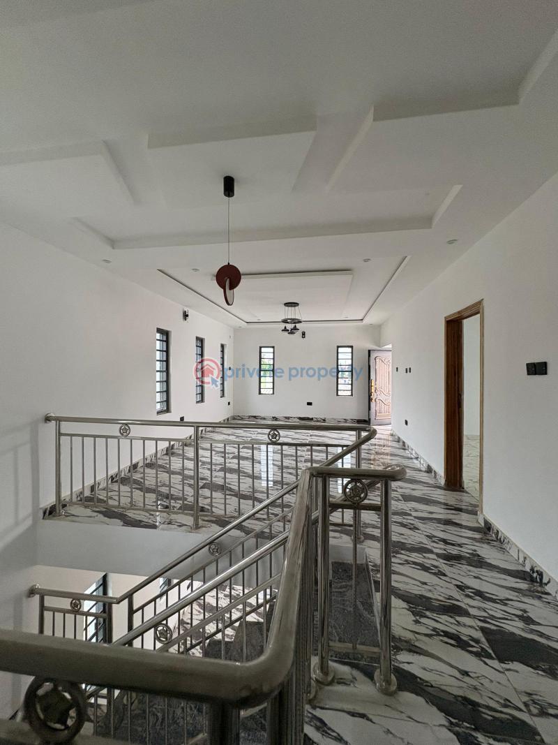 4 bedroom Detached Duplex For Sale Kolapo Ishola Gra Akobo Ibadan Oyo - 13