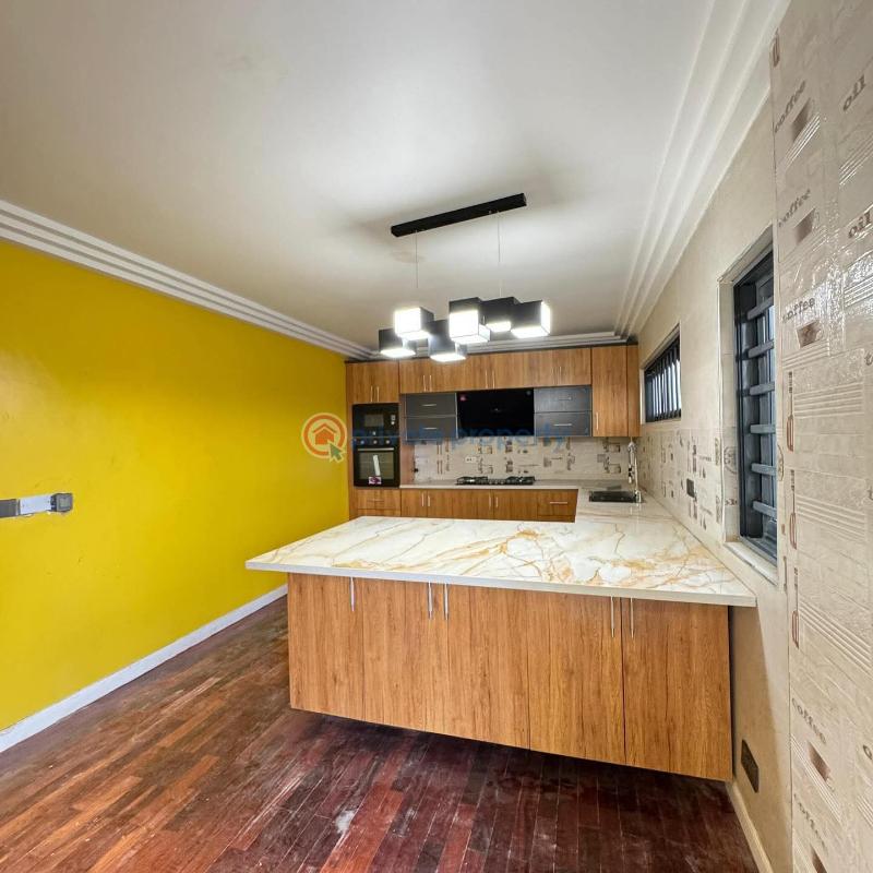 5 bedroom Detached Duplex For Sale Anthony Maryland Maryland Lagos - 0