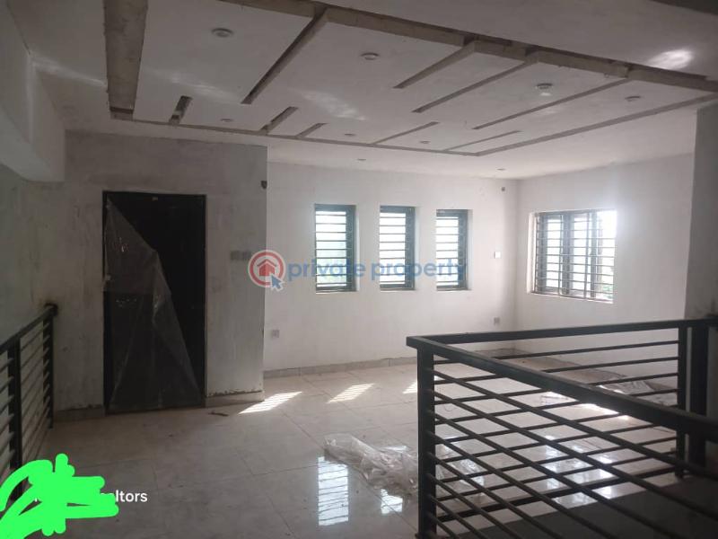 Newly finished 4 bedroom duplex with bq and gatehouse at ade oyo gra, off ring road, ibadan. - 5 4 bedroom Detached Duplex For Sale Adeoyo Ring Road Ring Road Ibadan Oyo - 5
