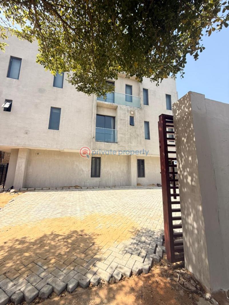 4 bedroom Terraced Duplex For Sale Banana Island Ikoyi Lagos - 1