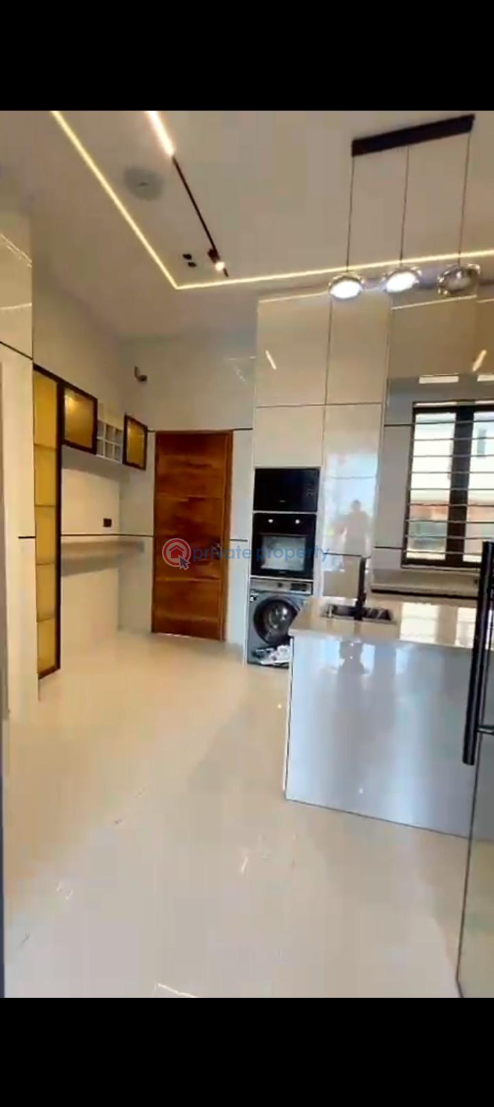 5 bedroom House For Sale Lekki Expressway Lagos - 6