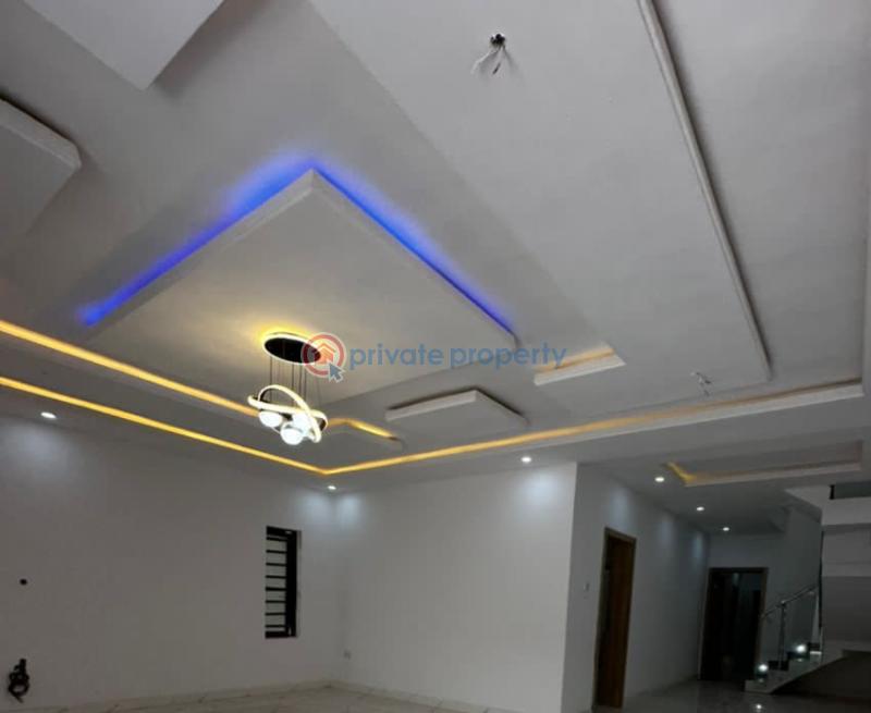 5 bedroom Duplex For Sale Omolayo Akobo Ibadan Oyo - 3