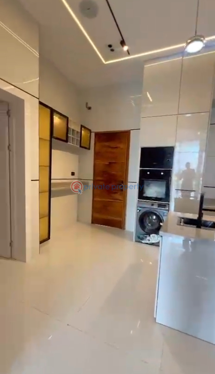 5 bedroom Townhouse For Sale Chevron Lekki Chevron Drive Lekki Lagos - 3
