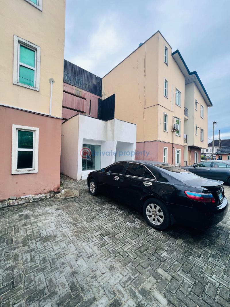 2 bedroom Flat & Apartment For Rent Ologolo Lekki Lagos - 0
