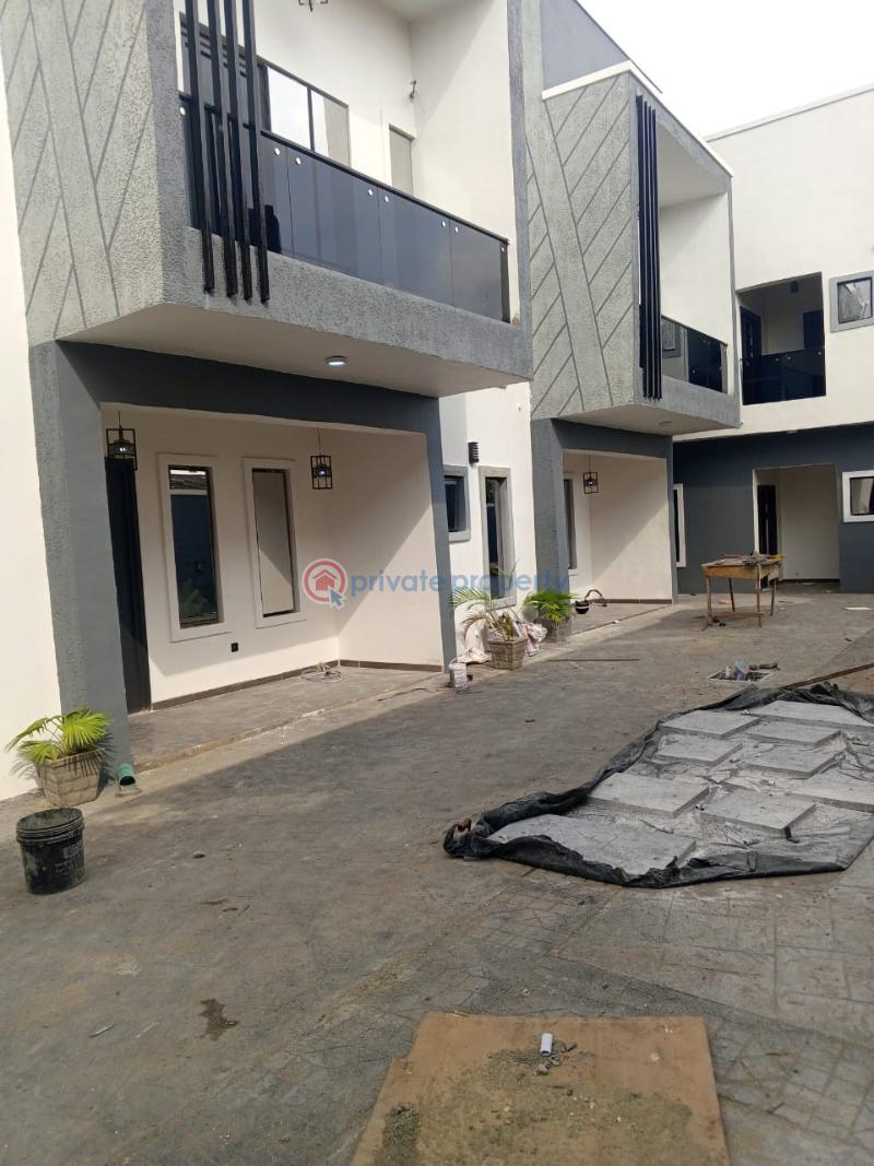 3 bedroom Terrace For Sale Orisunbare Shasha Alimosho Lagos - 2