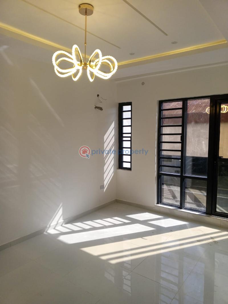 3 bedroom Terrace For Sale Orisunbare Shasha Alimosho Lagos - 8