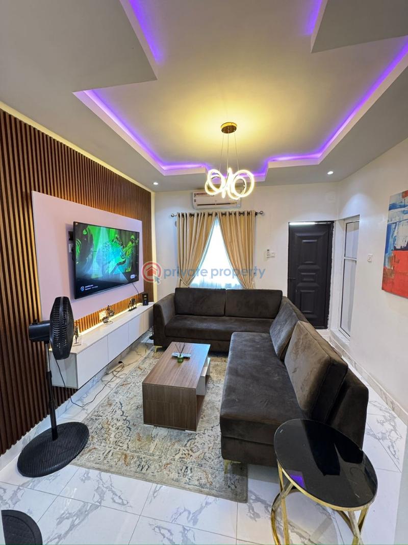 1 bedroom Flat & Apartment Short let Onike Roundabout Sabo Yaba Lagos - 0