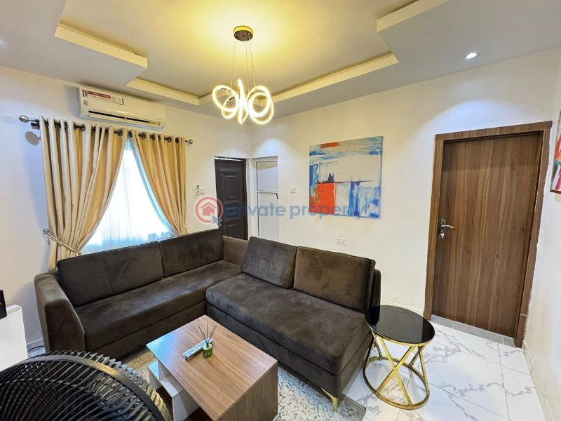 1 bedroom Flat & Apartment Short let Onike Roundabout Sabo Yaba Lagos - 3