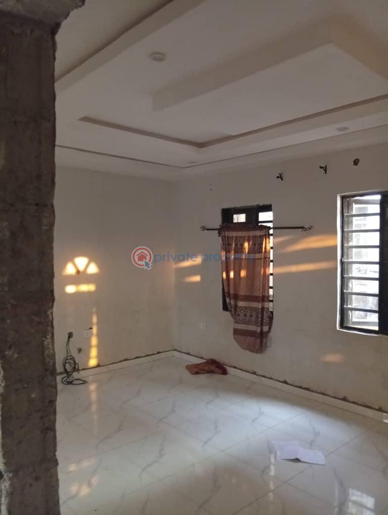 1 bedroom Mini Flat For Rent Ginti Estate Ikorodu Lagos - 2