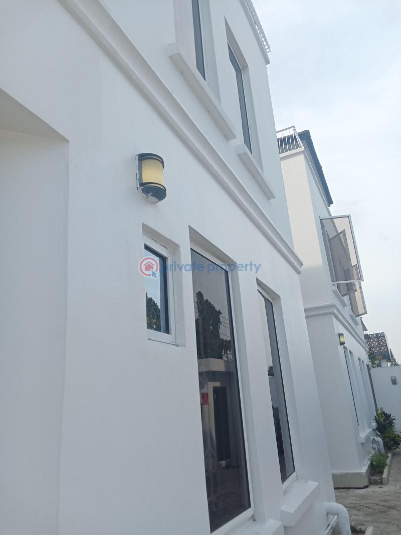 1 bedroom Mini Flat For Rent Lekki Phase 1 Off Admiralty Way Lekki Phase 1 Lagos - 0