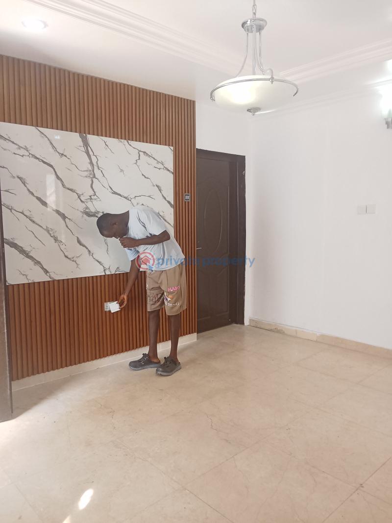 1 bedroom Mini Flat For Rent Lekki Phase 1 Off Admiralty Way Lekki Phase 1 Lagos - 3