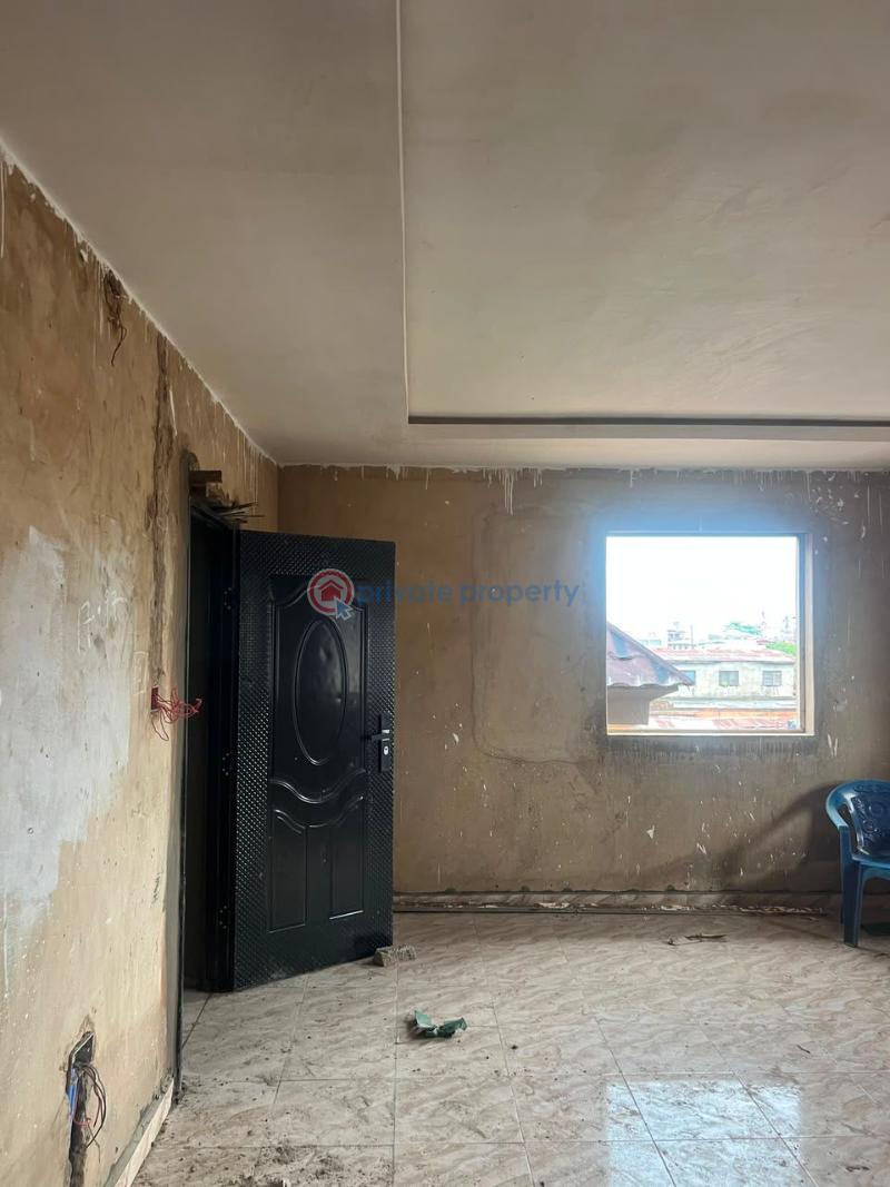 2 bedroom Block Of Flats For Rent Orile Agege Lagos - 7