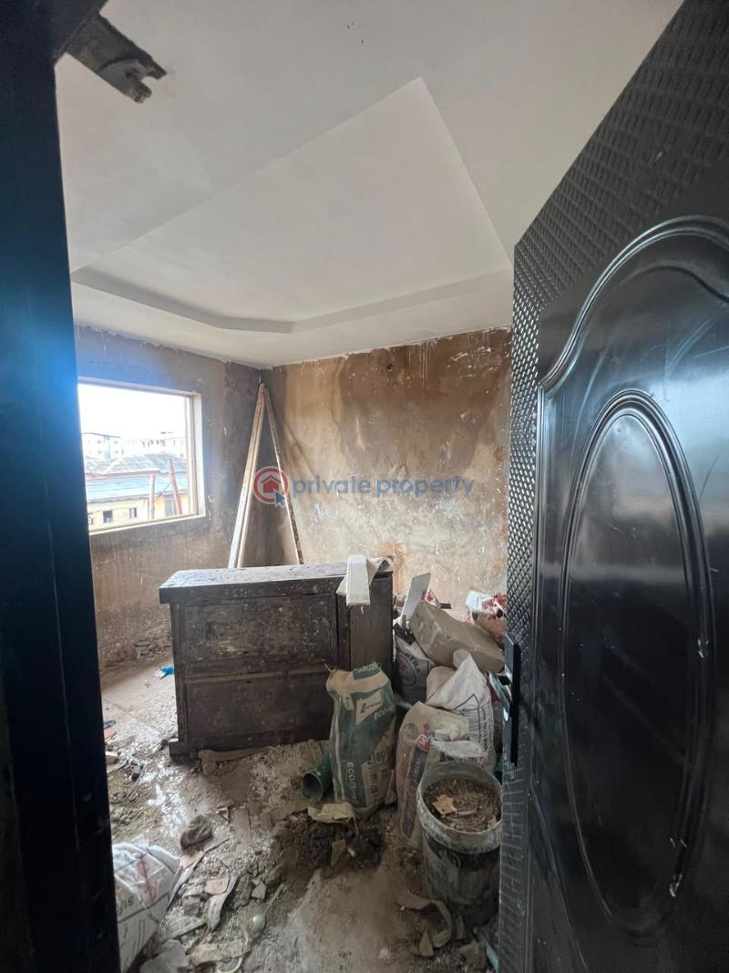 2 bedroom Block Of Flats For Rent Orile Agege Lagos - 8