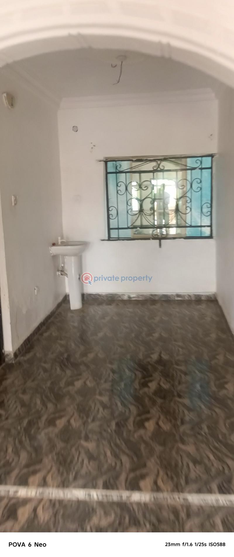 2 bedroom Block Of Flats For Rent Ipaja Road Lagos Iyana Ipaja Lagos - 4