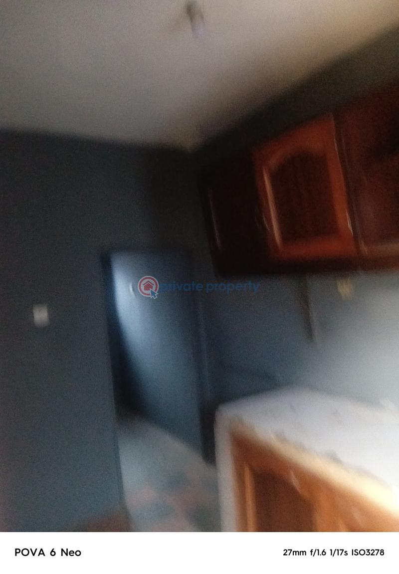 Newly refurbished 2bed with more - 2 2 bedroom House For Rent Aboru Iyana Ipaja Road Lagos Iyana Ipaja Lagos - 2