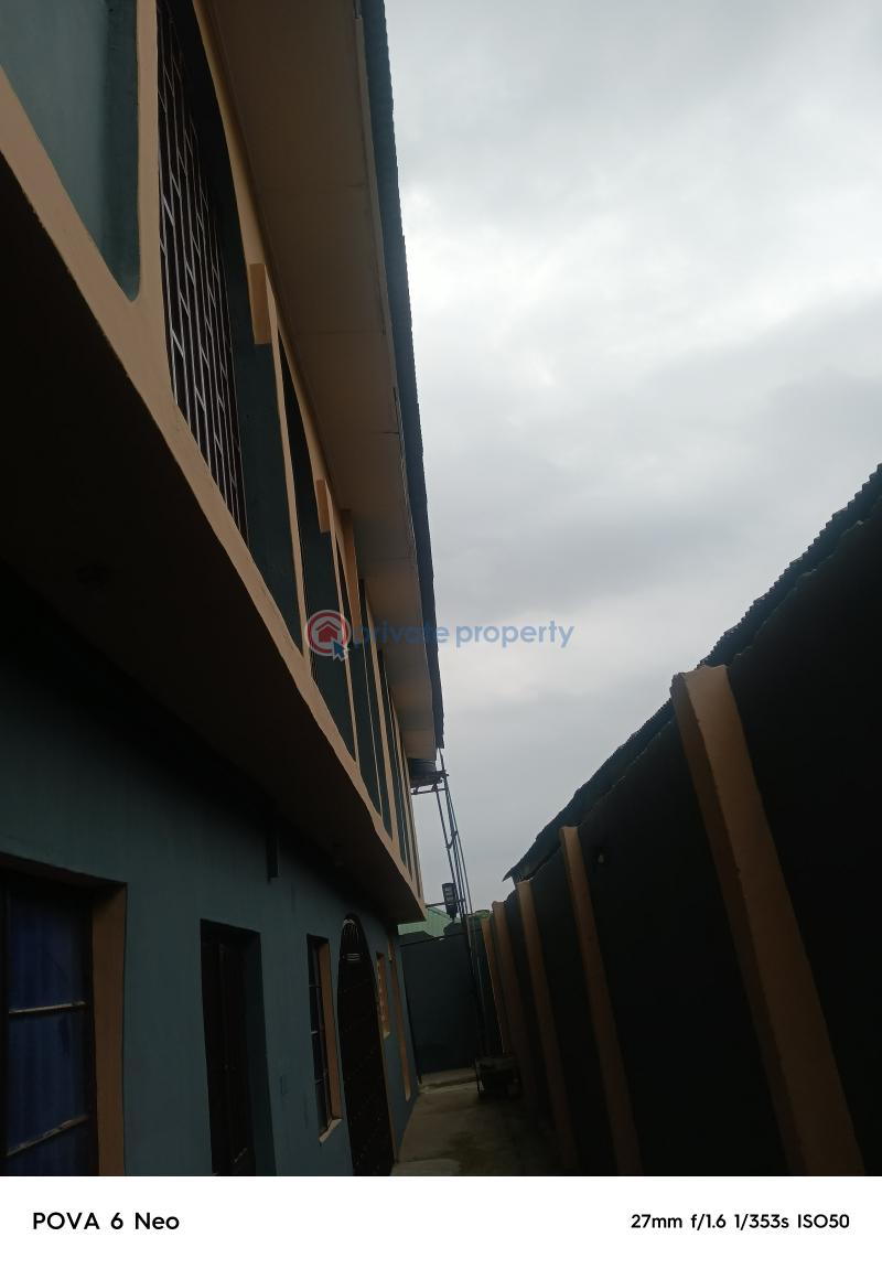 Newly refurbished 2bed with more - 9 2 bedroom House For Rent Aboru Iyana Ipaja Road Lagos Iyana Ipaja Lagos - 9