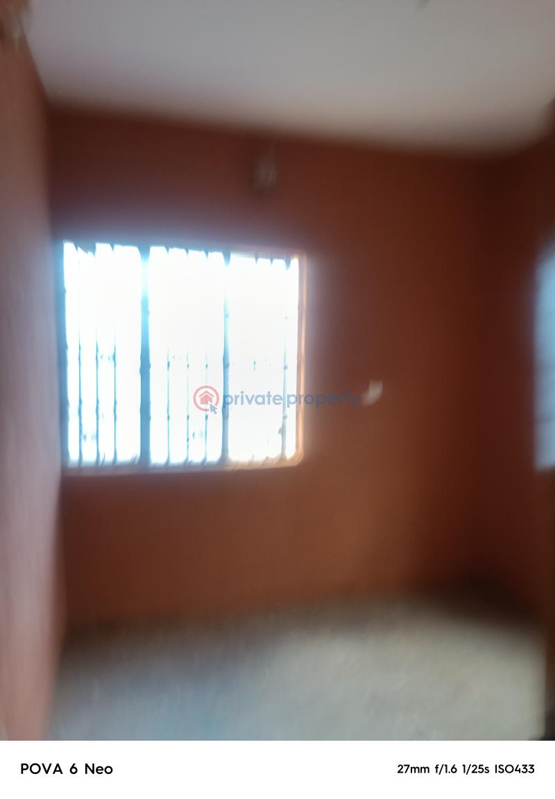 Newly refurbished 2bed with more - 3 2 bedroom House For Rent Aboru Iyana Ipaja Road Lagos Iyana Ipaja Lagos - 3