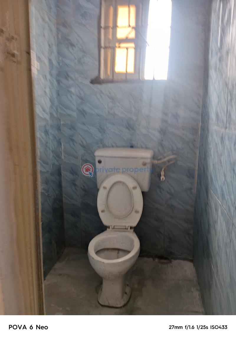 Newly refurbished 2bed with much more - 2 2 bedroom Bungalow For Rent An Estate In Aboru Iyana Ipaja Road Lagos Iyana Ipaja Lagos - 2