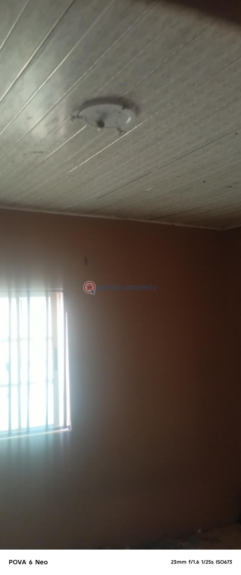 3 bedroom Block Of Flats For Rent Governors Road Aboru Iyana Ipaja Rd Lgs Iyana Ipaja Lagos - 4