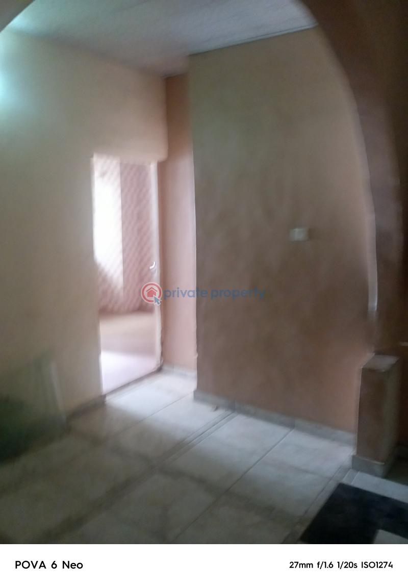 Newly refurbished 3bed - 19 3 bedroom Block Of Flats For Rent Hilltop Estate Aboru Iyana Ipaja Road Lagos Iyana Ipaja Lagos - 19