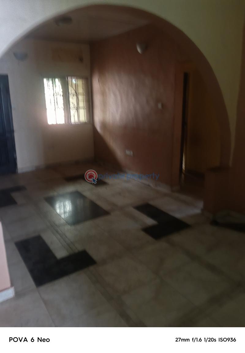 Newly refurbished 3bed - 16 3 bedroom Block Of Flats For Rent Hilltop Estate Aboru Iyana Ipaja Road Lagos Iyana Ipaja Lagos - 16