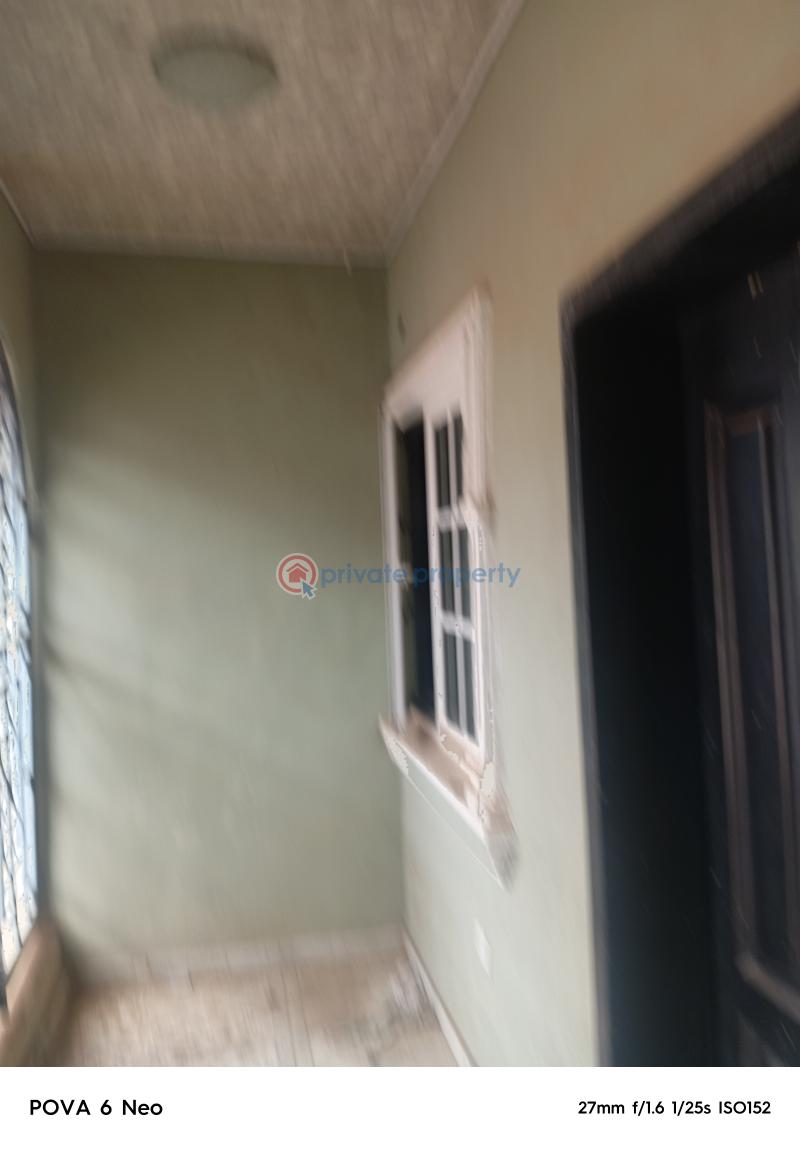 Newly refurbished 3bed - 6 3 bedroom Block Of Flats For Rent Hilltop Estate Aboru Iyana Ipaja Road Lagos Iyana Ipaja Lagos - 6